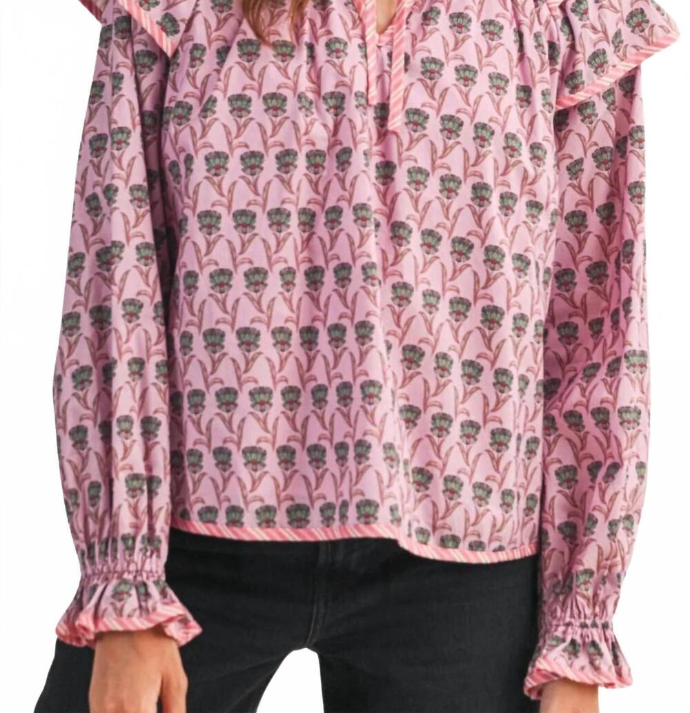 NEW &MERCI floral flutter sleeve top in pink multi